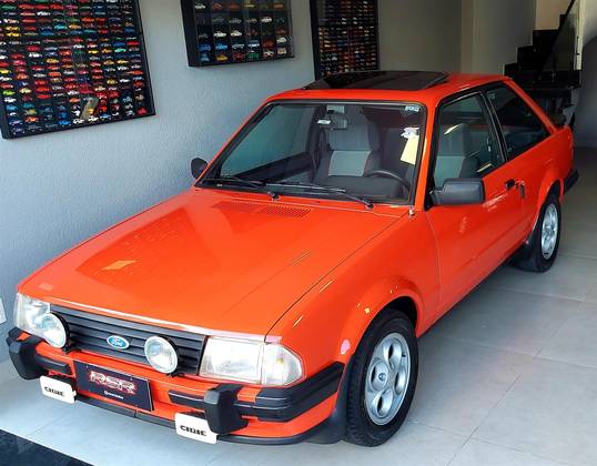 FORD ESCORT 1.6 XR3 8V ÁLCOOL 2P MANUAL